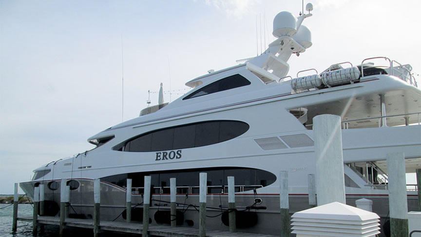 rent eros yacht